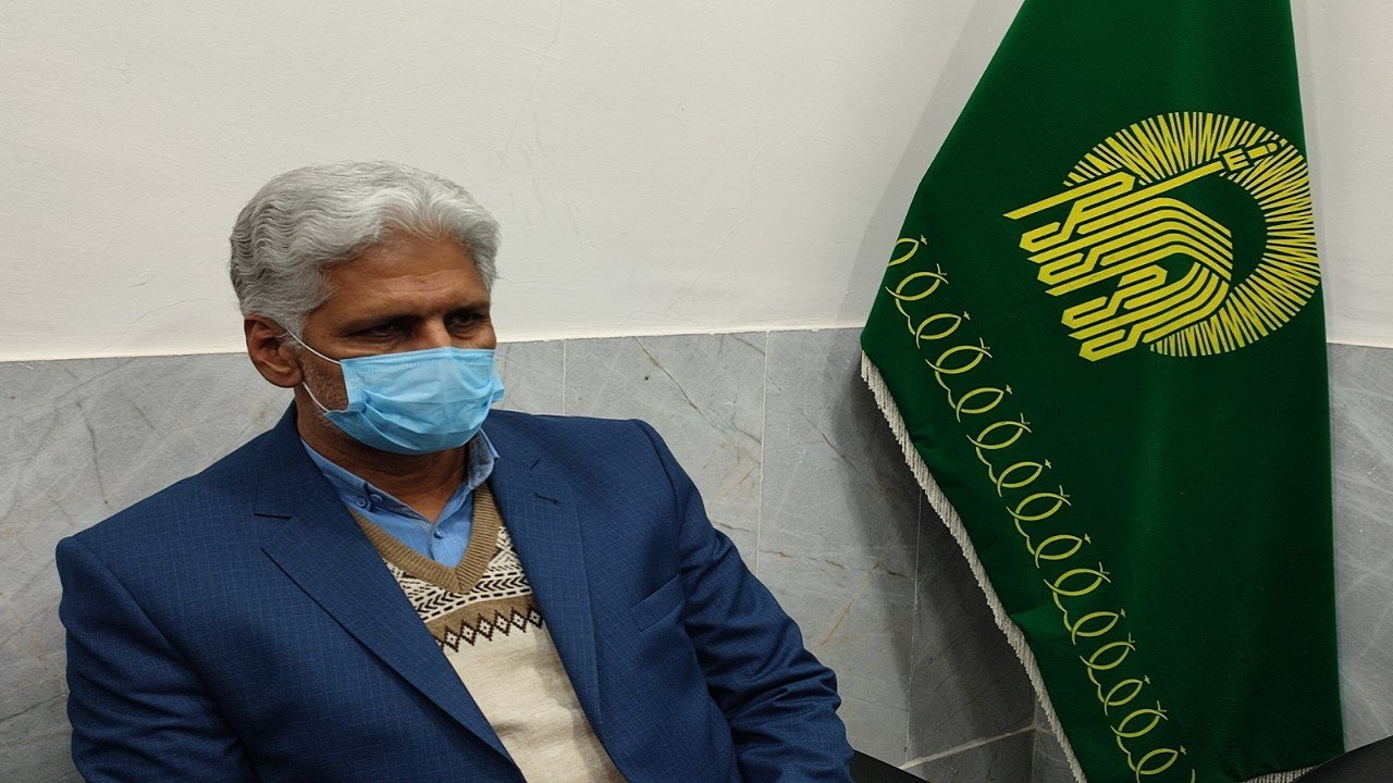 پیگیر دوبانده کردن جاده های طبس هستیم