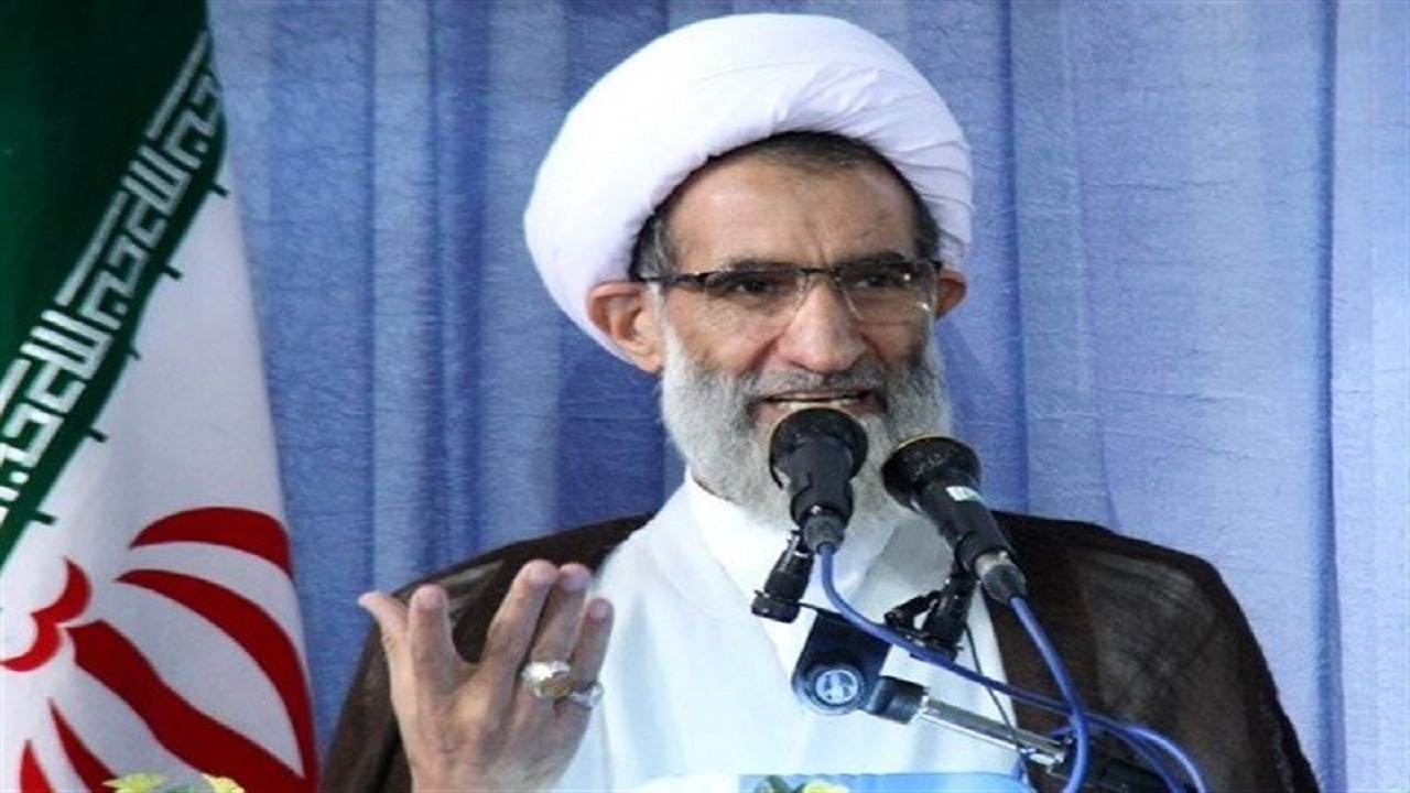 حفظ استقلال کشور نیاز به مجاهدت دارد