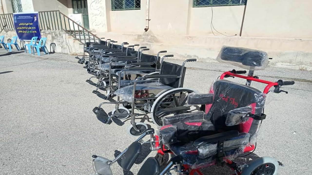 ارائه خدمات درمانی به ۷۰۰ بیمار نیازمند در شهرستان بدره