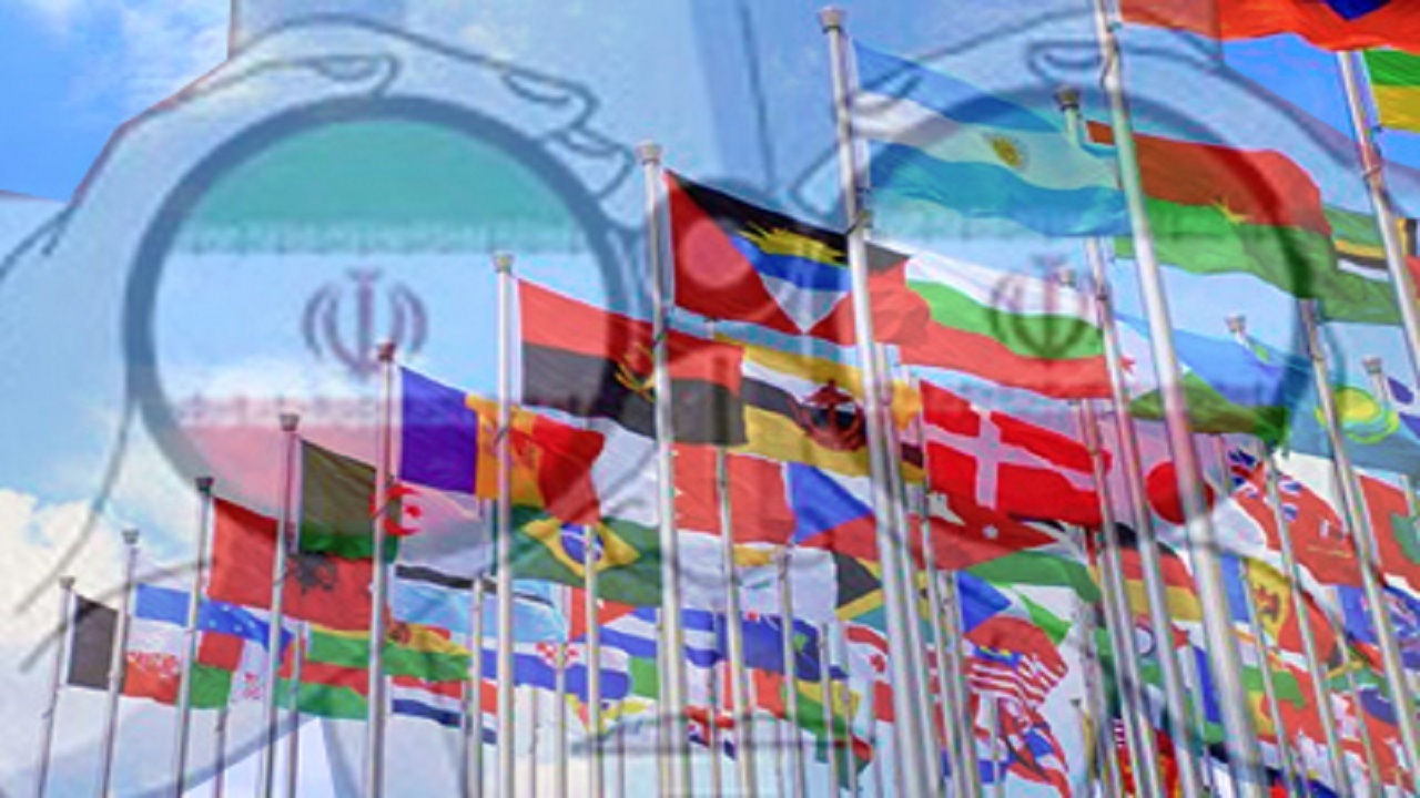 هر کشوری خواهان همکاری با ایران باشد، استقبال می‌کنیم
