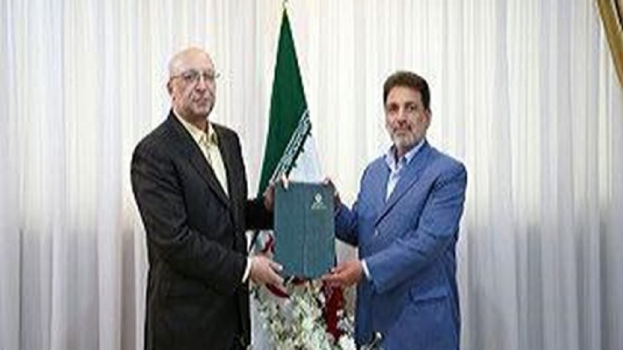 «لامعی» سرپرست دانشگاه بیرجند شد