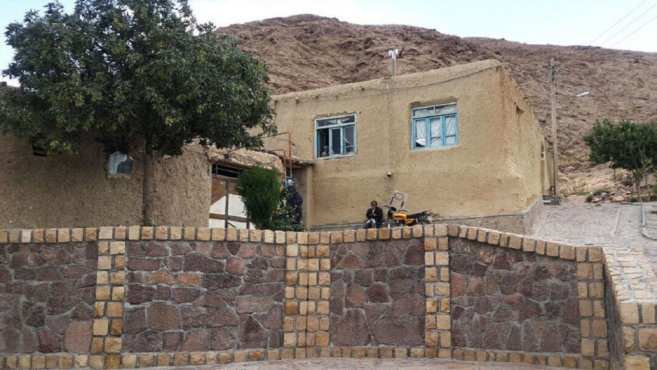 اتمام ۳۵۵ واحدمسکن روستایی در خراسان جنوبی
