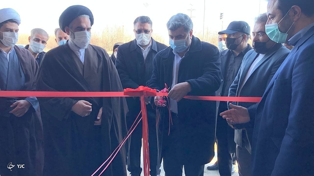 ۲ طرح تولیدی طی ۲ روز ابتدایی دهه فجر در سلماس افتتاح شد