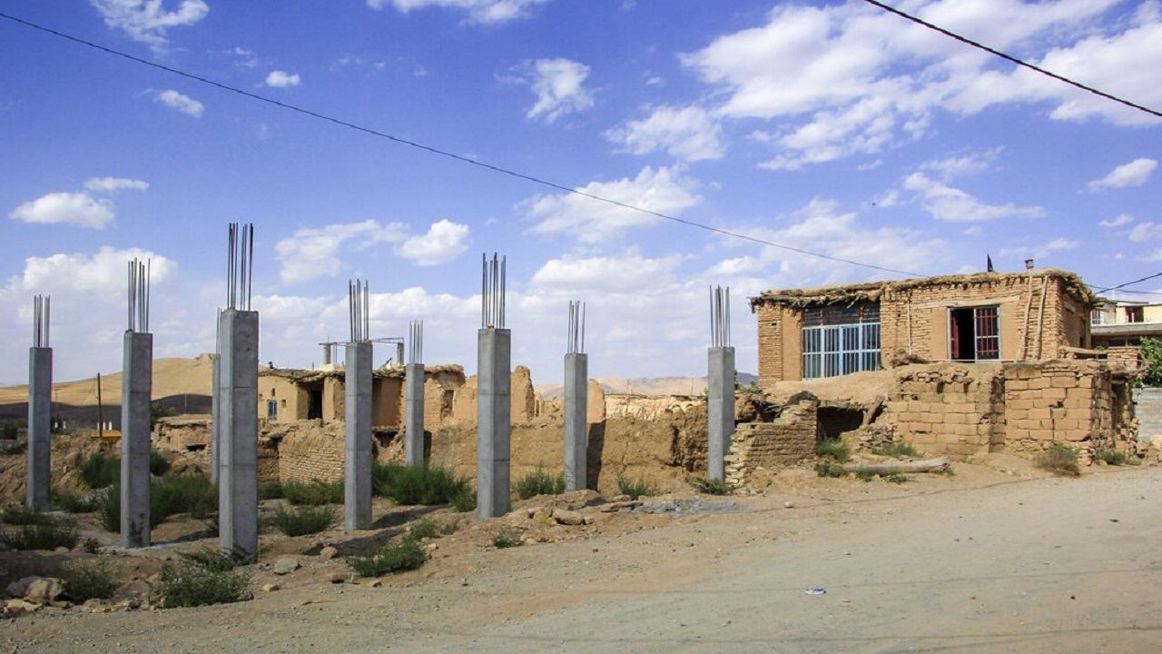 زمین&zwnj;های روستا 