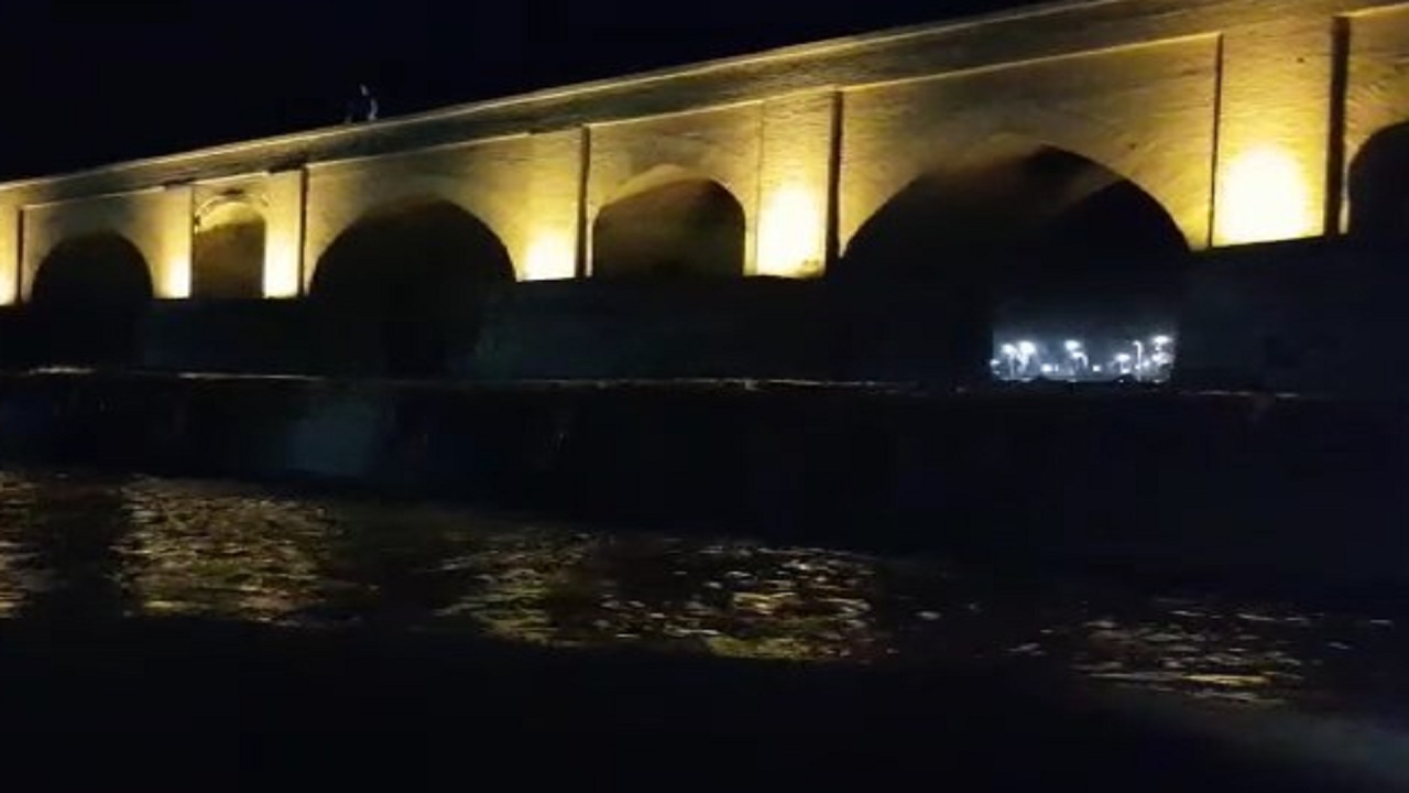 آب در اصفهان جاری شد + تصاویر