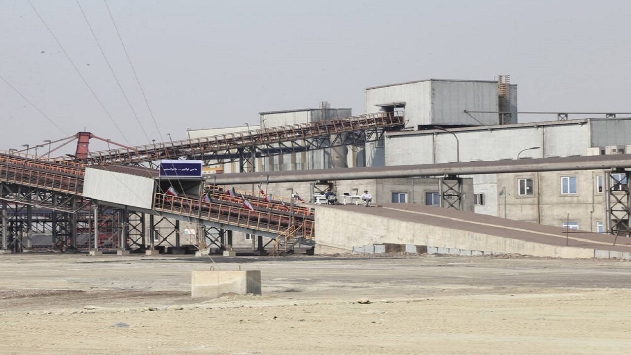 بهره برداری از ۹۸ طرح در خوسف