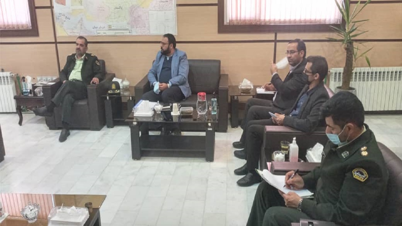 نشست فرمانده  انتظامی  با مدیر عامل شرکت شهرک های صنعتی سیستان و بلوچستان