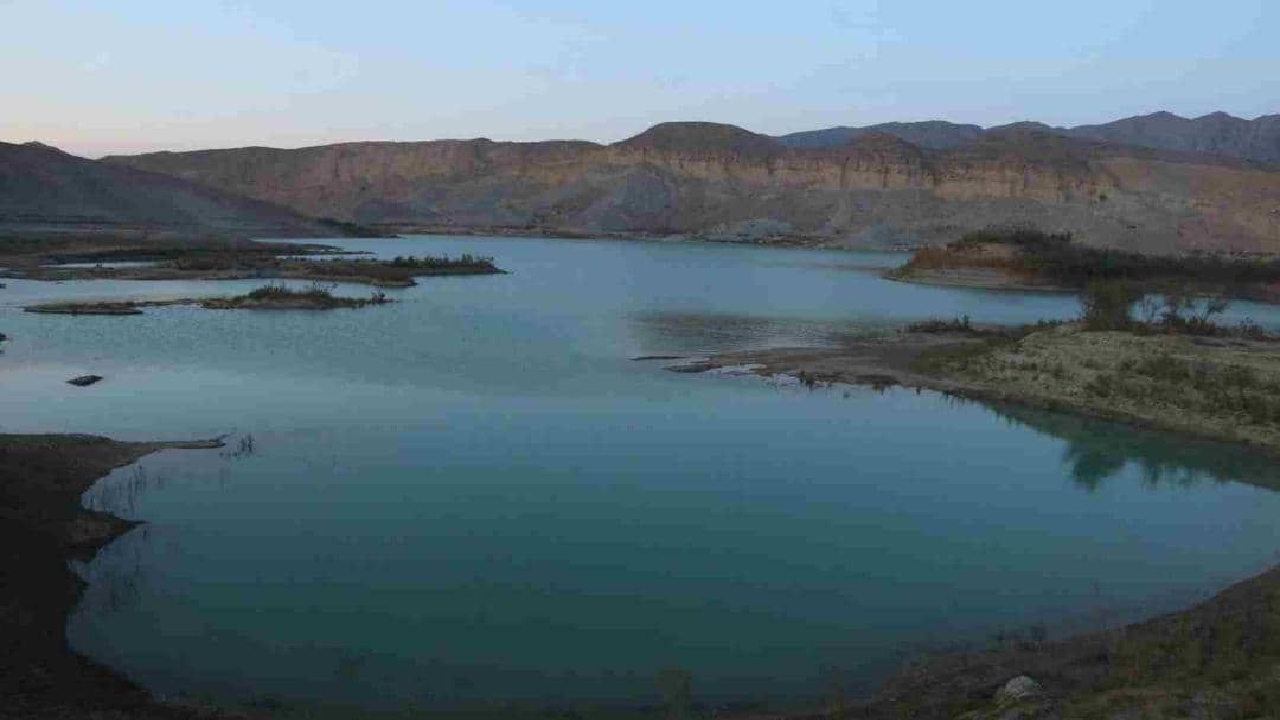 مدیریت ریزگردها با احیای تالاب‌های خراسان رضوی