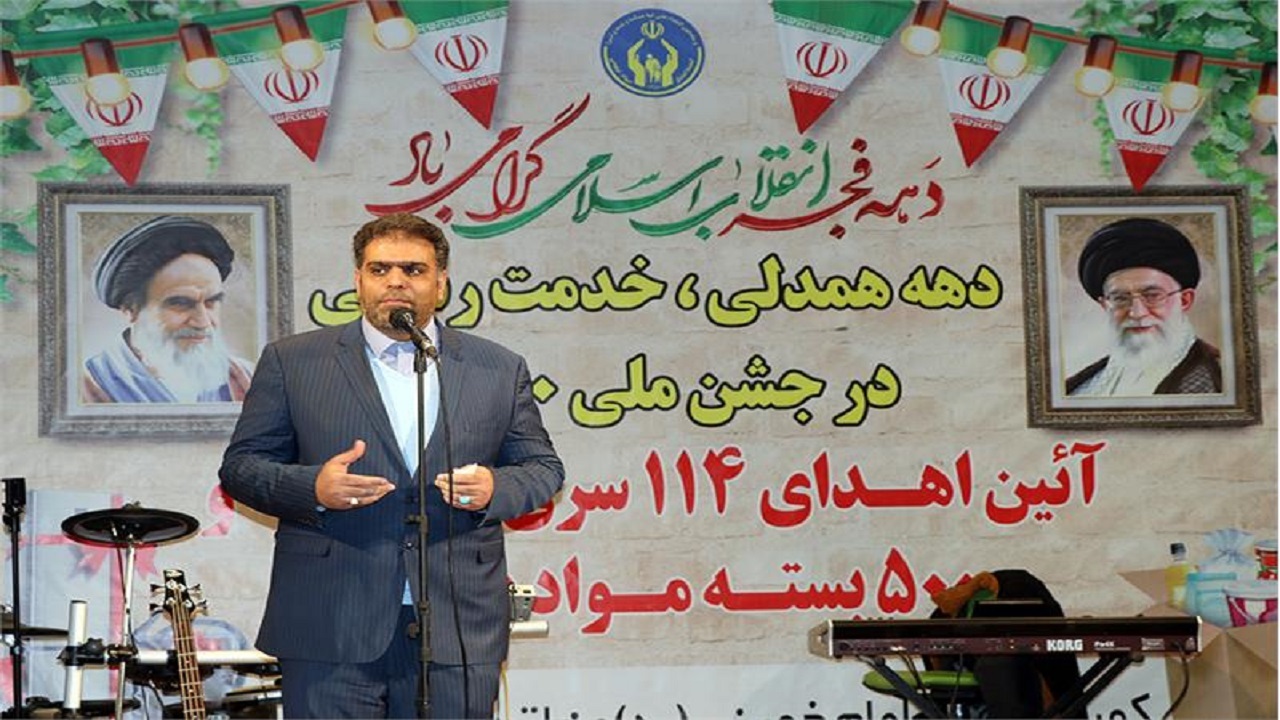 توزیع ۱۱۴ سری جهیزیه بین نوعروسان نیازمند شهرکرد