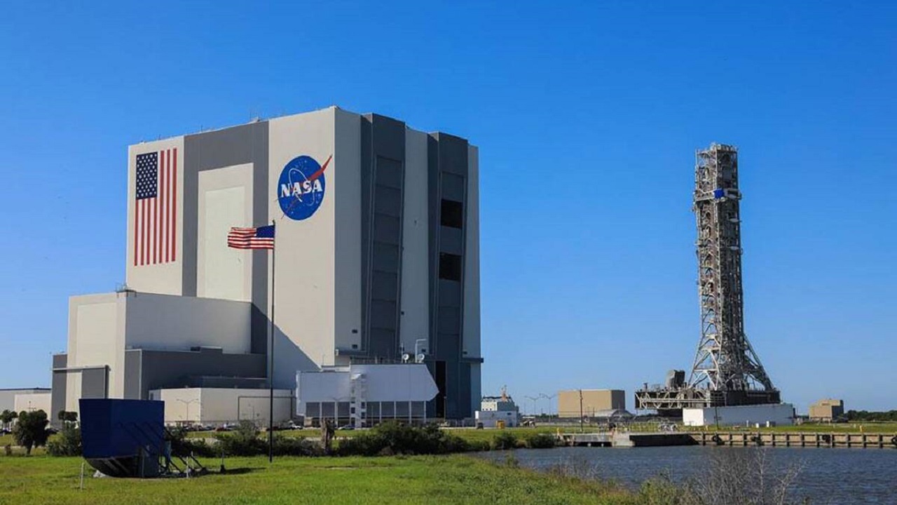پرتاب موشک SLS-Orion ناسا به تعویق افتاد