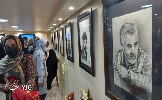 باز آفرینی تصویر سرداران شهید دفاع مقدس و دهه فجر در نگارخانه رقص قلم