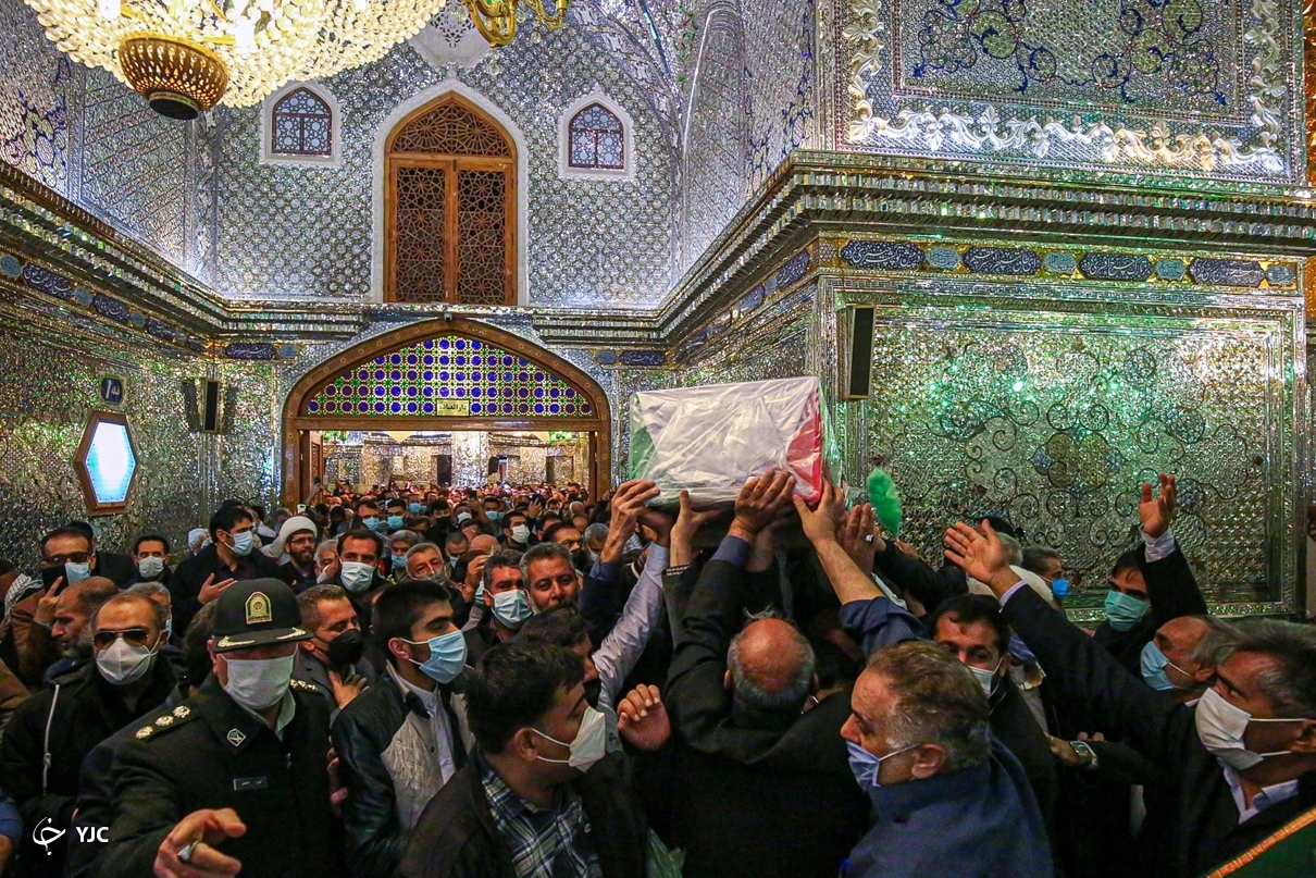 پیکر شهید رنجبر در حرم شاهچراغ (ع) تشییع شد + تصاویر