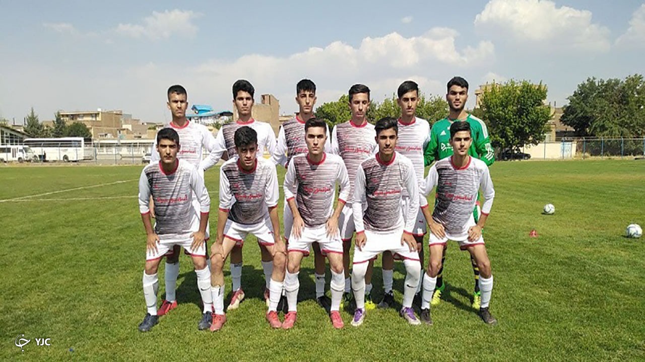 تیم فوتبال زاگرس مهاباد پیروز شد
