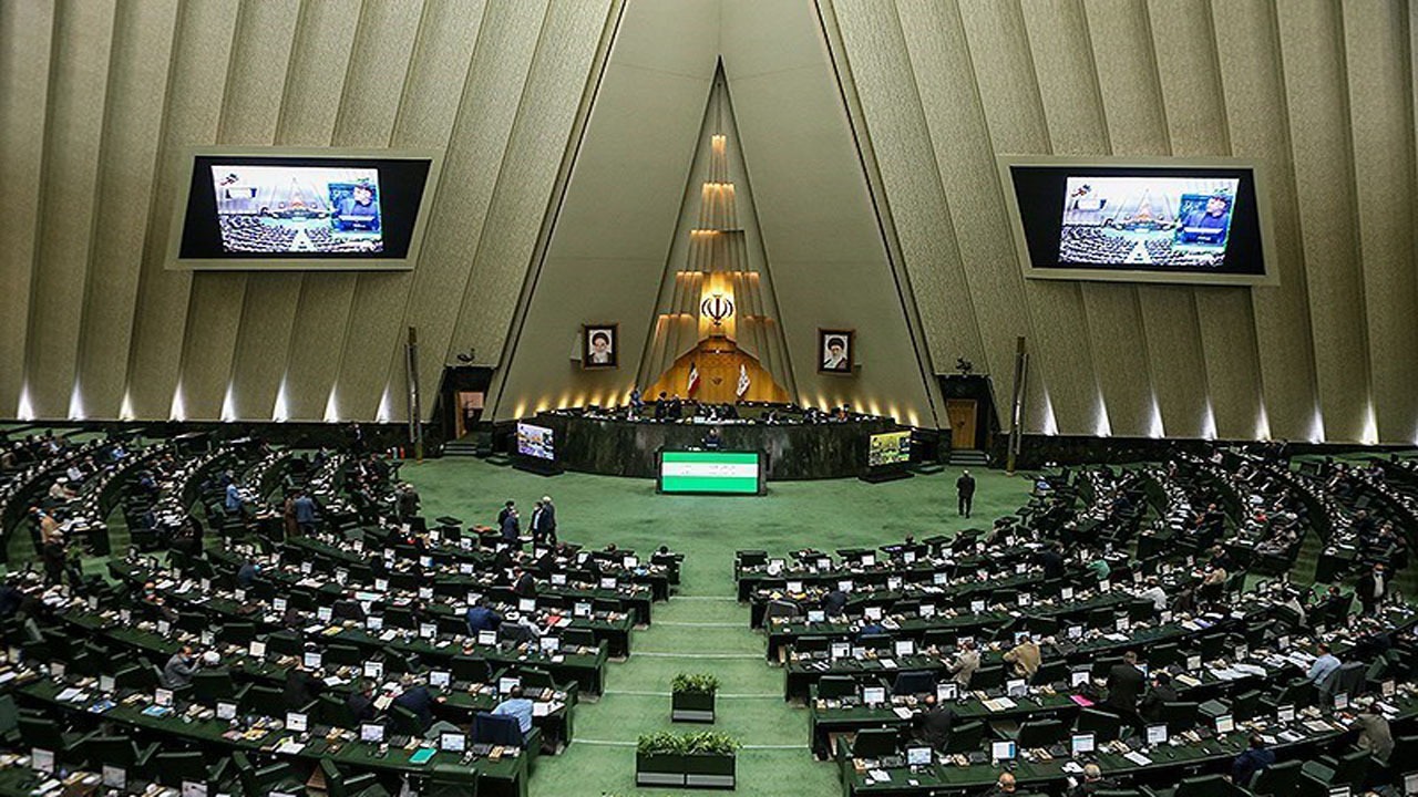 بازنگری قانون استفاده از سلاح در دستور کار کمیسیون امنیت ملی مجلس