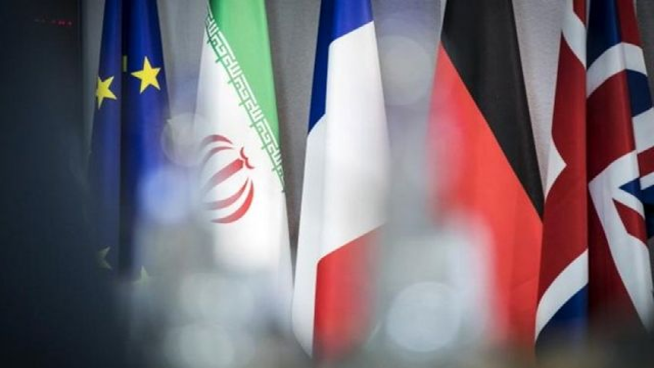 تروئیکای اروپایی: معافیت‌های آمریکا برای تسریع روند مذاکرات بود