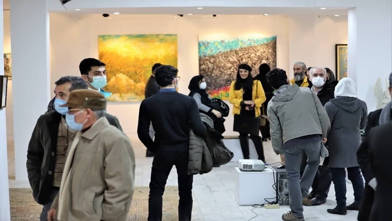 افتتاح نمایشگاه هنرهای تجسمی فجر در ارومیه