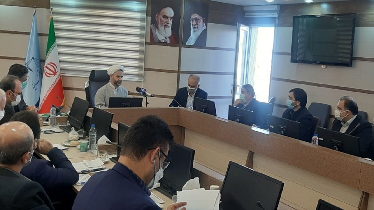 بررسی مشکلات طرح هادی اطراف تالاب انزلی در دادگستری گیلان
