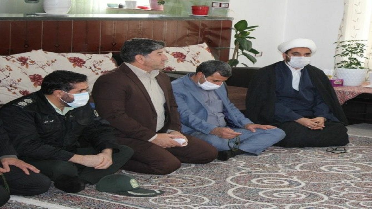 شهداء مایه عزت و سربلندی ایران اسلامی