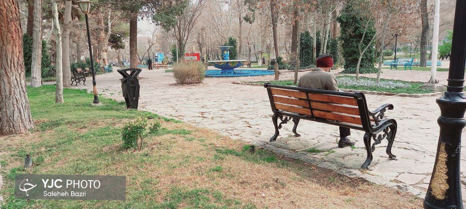 حال و هوای یک روز زمستانی در باغ ملی مشهد+ تصاویر