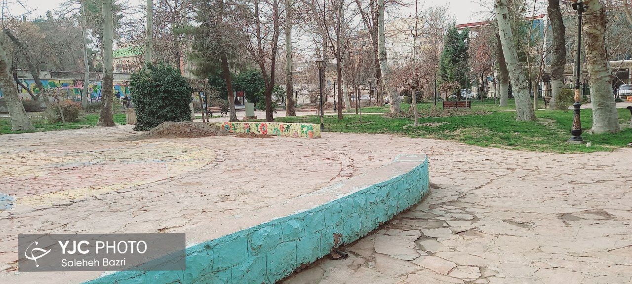 حال و هوای یک روز زمستانی در باغ ملی مشهد+ تصاویر