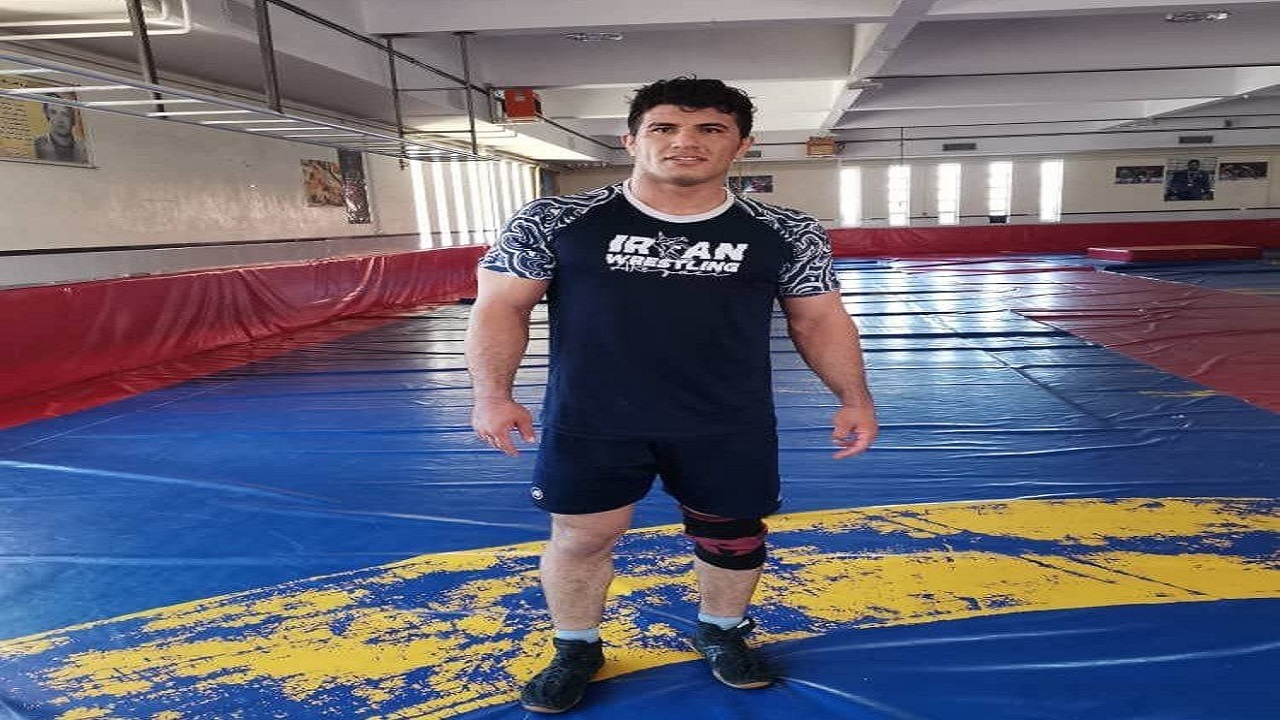 دعوت کشتی‌گیر کردستانی به رقابت‌های بین‌المللی جام تختی