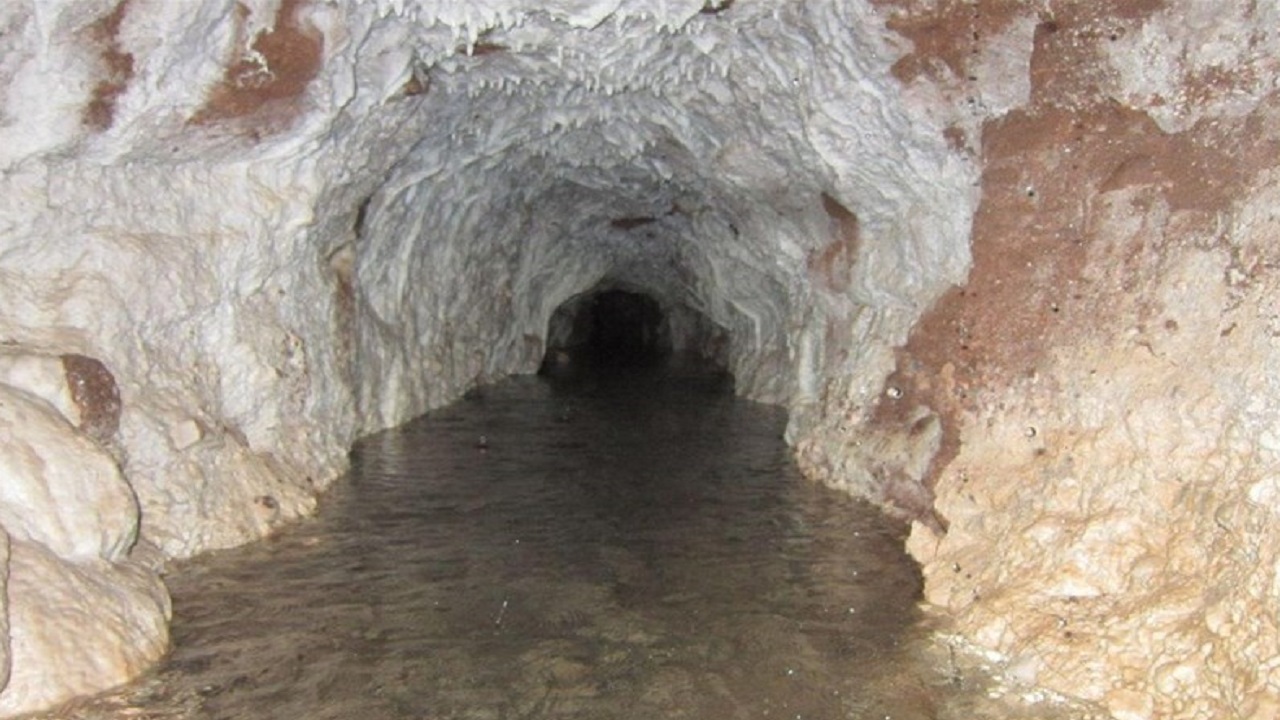 قنات ملی روستای رهن در حال خشک شدن است