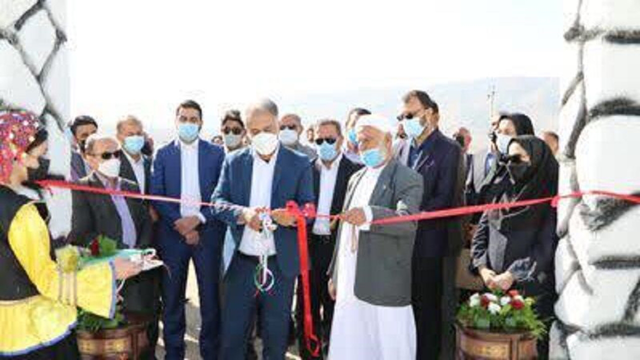 کلنگ زنی سه طرح اقتصادی در اوز