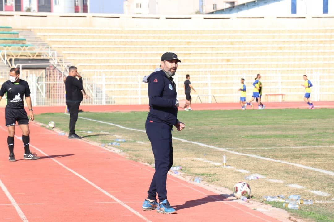 علی لطیفی
