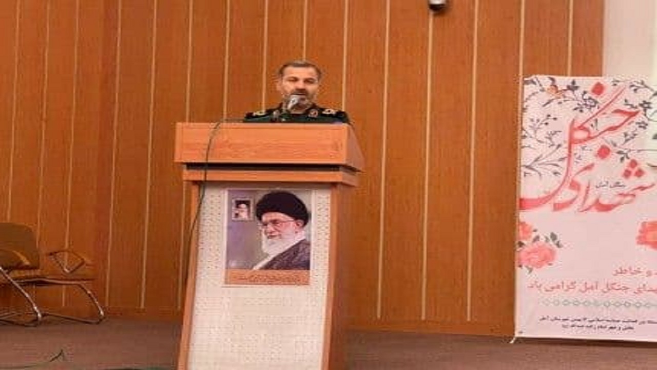 شهدای ۶ بهمن مظلوم واقع شدند