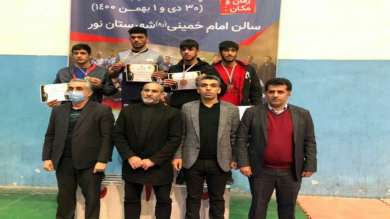 قائمشهر بر سکوی قهرمانی کشتی آزاد نوجوانان مازندران