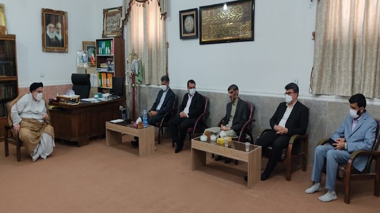 معلمان سیستان و بلوچستان در شرایط سخت جغرافیایی جهادی کار می‌کنند