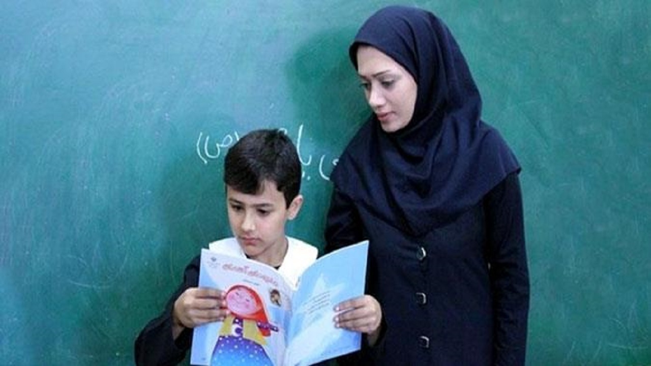 پرداخت کامل حقوق برای معلمان خرید خدمت