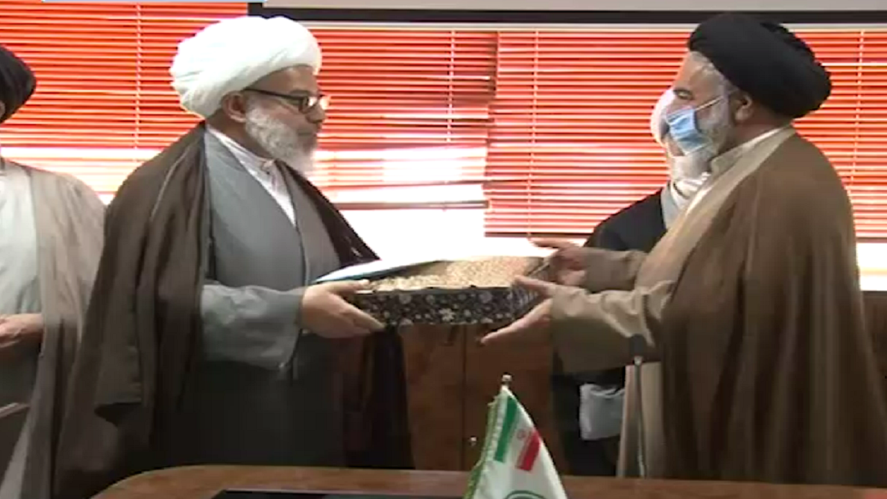 تجلیل از مبارزان دوران ستمشاهی در شاهرود