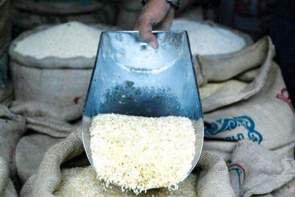 یک گونی ۱۰ کیلویی برنج مرغوب ایرانی، یک میلیون تومان یک گونی ۱۰ کیلویی برنج مرغوب ایرانی، یک میلیون تومان