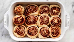 طرز تهیه بورک اسفناج و پنیر + فیلم