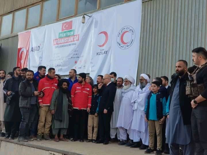 قطار نیکی ترکیه به افغانستان رسید + تصاویر قطار نیکی ترکیه به افغانستان رسید + تصاویر