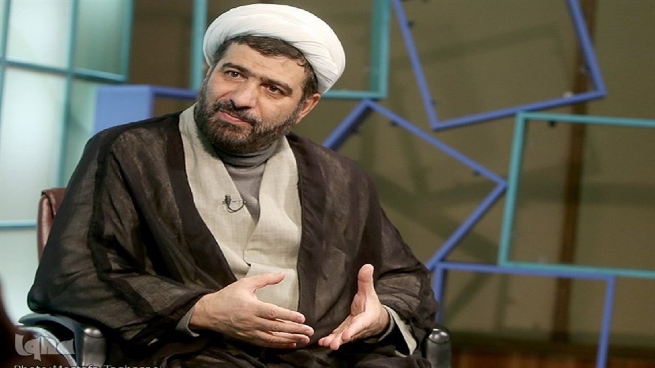 معایب معرفت‌شناختی و الهیاتی فضای سایبر در گفت‌وگو با علیرضا قائمی‌نیا