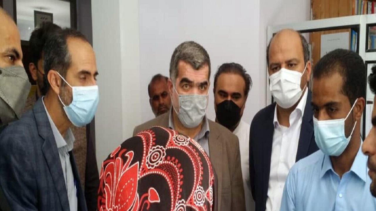 بنیاد مسکن تا بازسازی کامل مناطق آسیب‌دیده سیلاب سیستان و بلوچستان در کنار مردم است