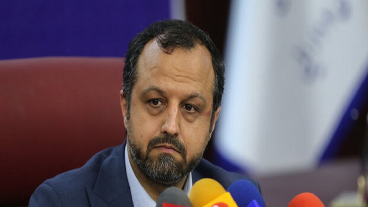 سفر وزیر اقتصاد و امور دارایی به کرمانشاه