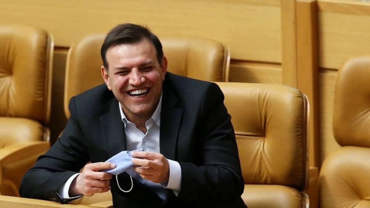 برکناری رئیس فدراسیون فوتبال تکذیب شد