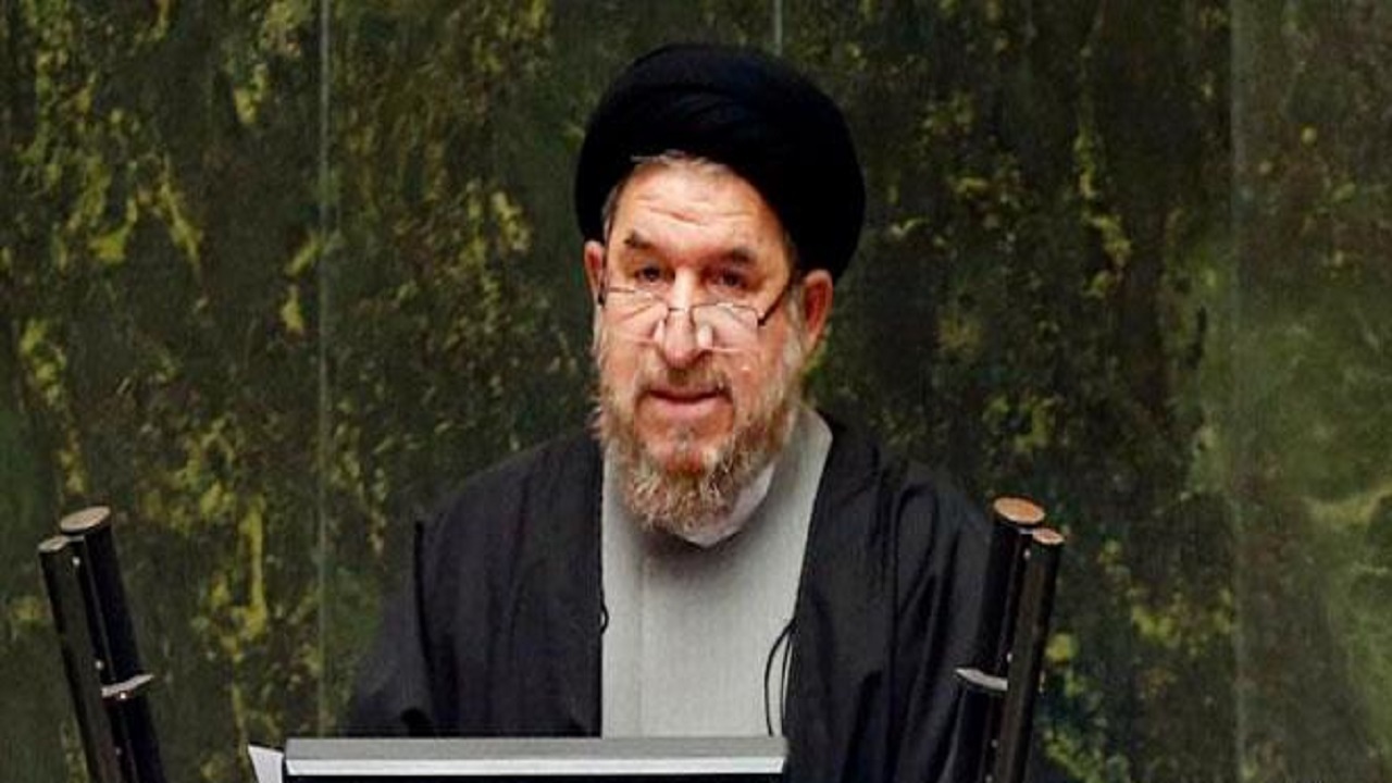خلاء قانونی، زمینه پرداخت حقوق‌های نجومی را ایجاد کرده است