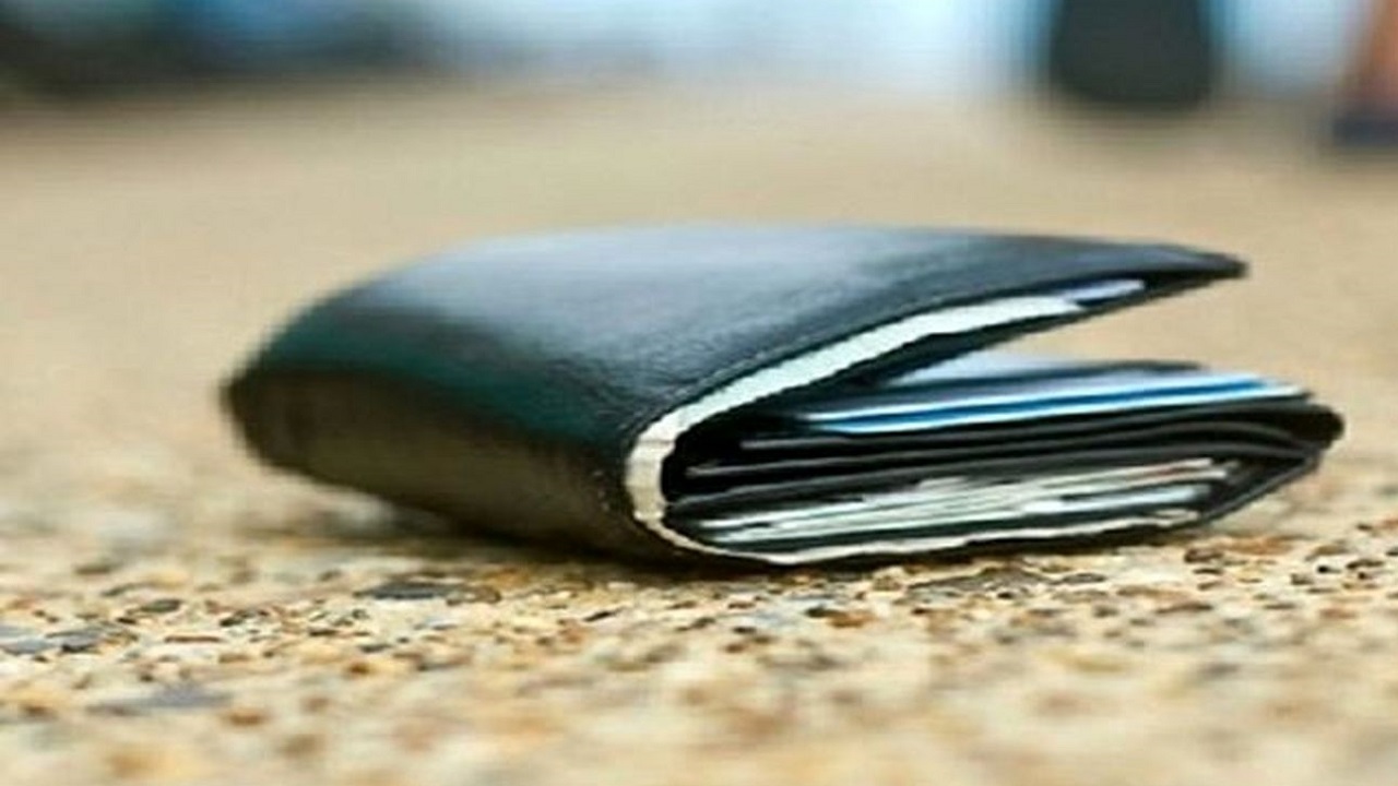 سربازان نیشابوری کیف محتوی بیش از ۴میلیارد ریال را به صاحبش تحویل دادند