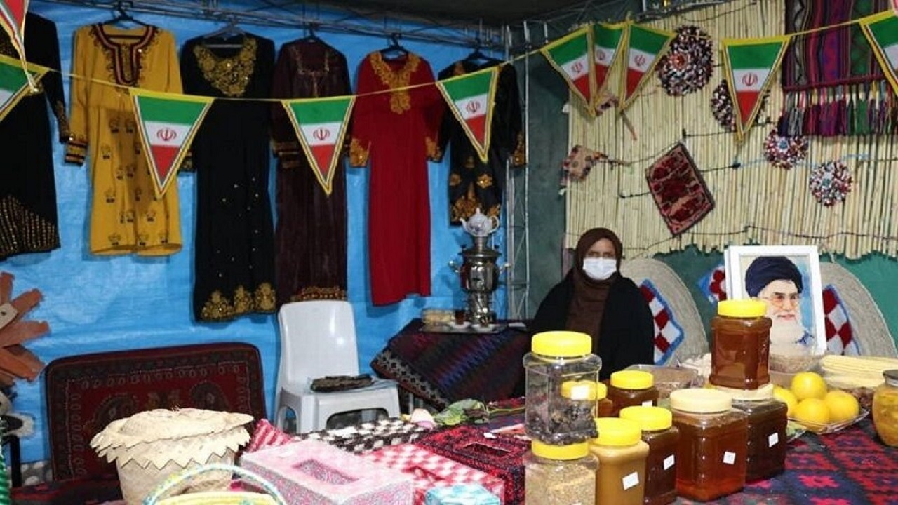 نمایشگاه محصولات خانگی زنان روستایی به مناسبت دهه فجر + فیلم