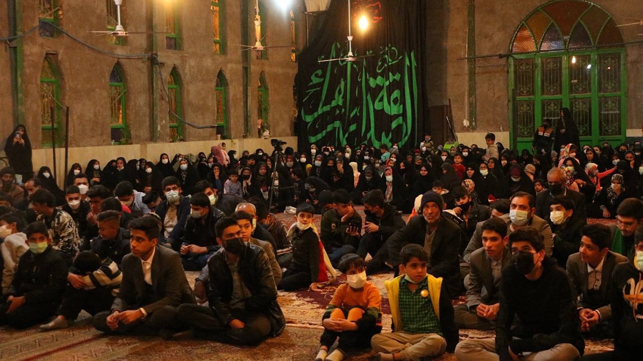 برگزاری محفل انس با قرآن در ده زیار کرمان