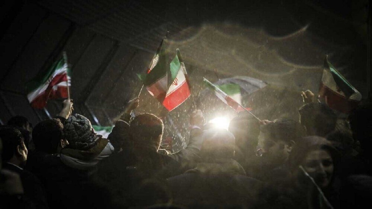 طنین گلبانگ الله اکبر در استان سمنان