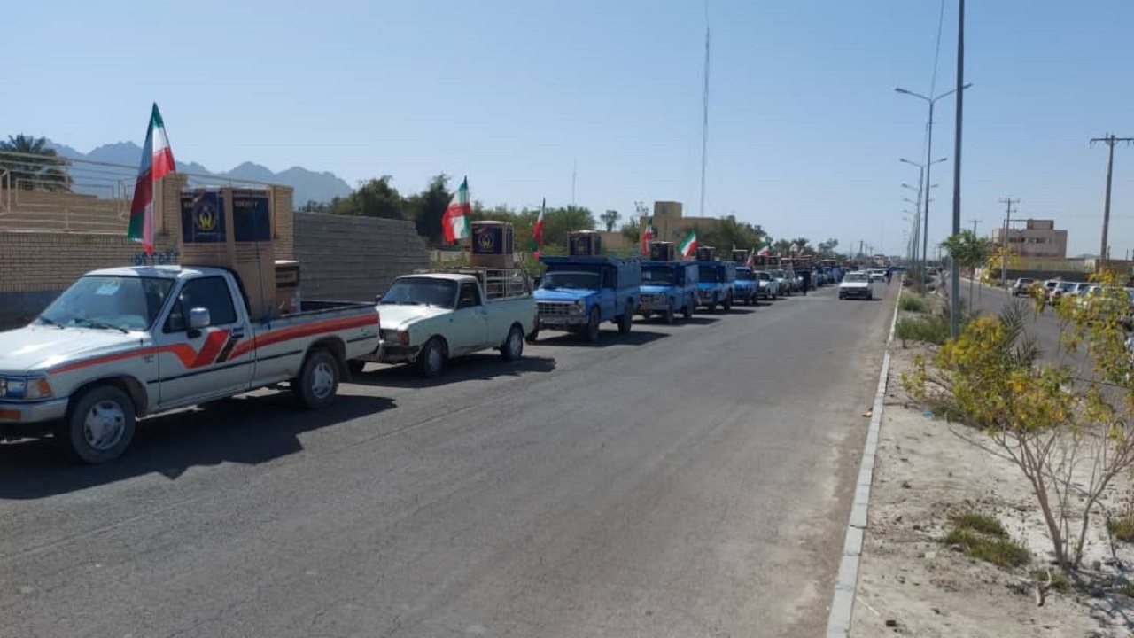 ۴۵ سری جهیزیه بین نو عروسان در نیکشهر توزیع شد