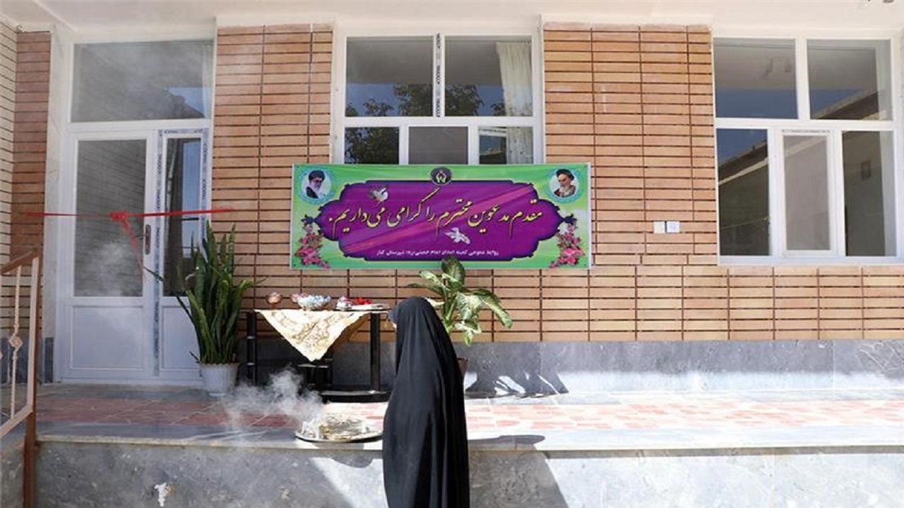 یک مرکز نیکوکاری و ۸ واحد مسکن مددجویی در بروجن افتتاح شد