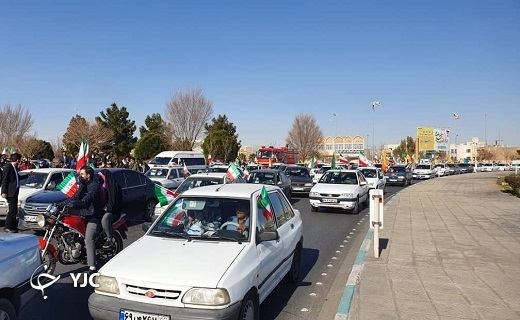 راهپیمایی خودرویی و موتوری ۲۲ بهمن استان یزد به روایت تصویر