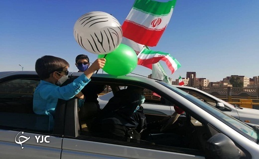 راهپیمایی خودرویی و موتوری ۲۲ بهمن استان یزد به روایت تصویر
