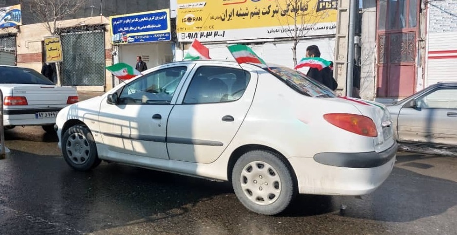 آغاز مراسم یوم الله ۲۲ بهمن در کردستان + تصاویر آغاز مراسم یوم الله ۲۲ بهمن در کردستان + تصاویر